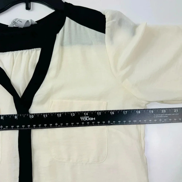 H&M Chiffon Semi Sheer Cream Black‎ Trim Blouse Size 8 - Picture 7 of 9